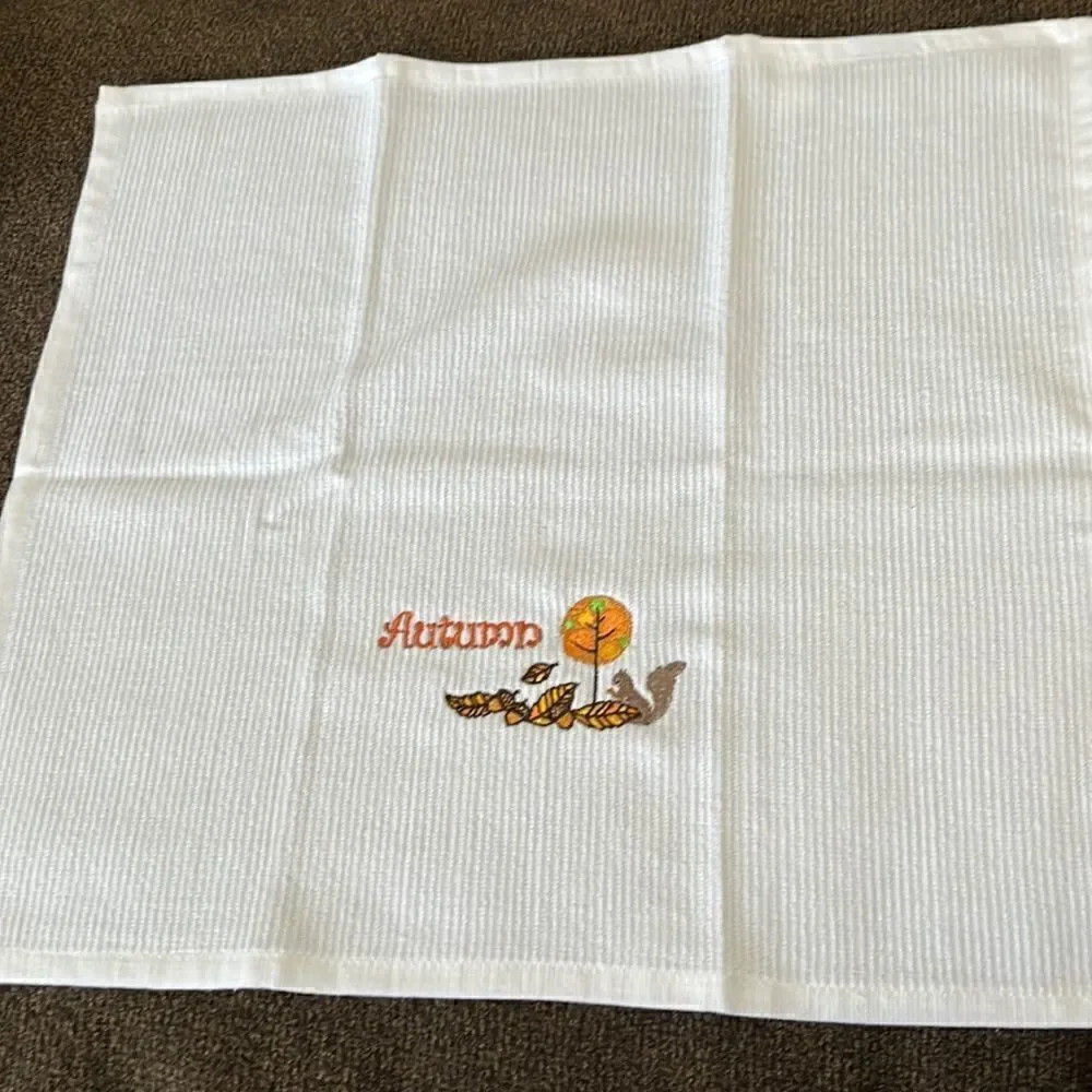 Autumn Custom Embroidered White Cotton Barmop Towel